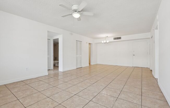 2 beds, 2 baths, 1,110 sqft, $2,300, Unit 211S