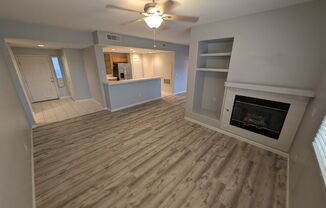 2 beds, 2 baths, $1,400, Unit # 1713