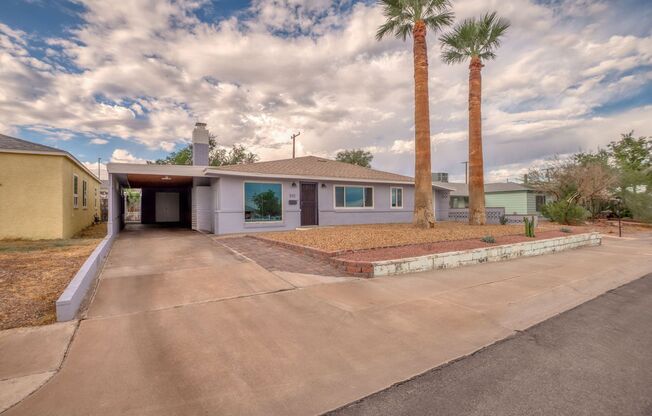 *NO HOA* CHARMING MOVE-IN READY ONE-STORY 4-BEDROOM HOME IN HENDERSON!