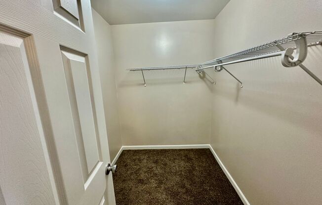 3 beds, 3 baths, 1,280 sqft, $1,850, Unit 503