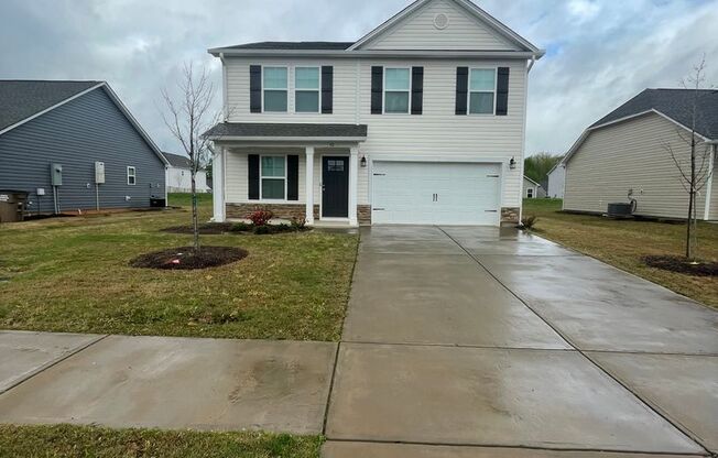 4 bedrooms 3 bath home available In Piedmont for immediate move in!!!! Community Swimming Pool