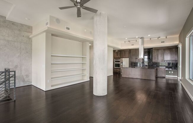 2 beds, 2.5 baths, 2,171 sqft, $9,728, Unit 1910