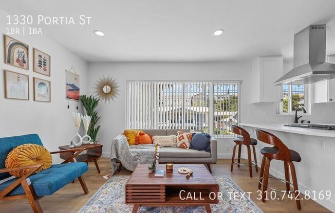 1330 PORTIA ST