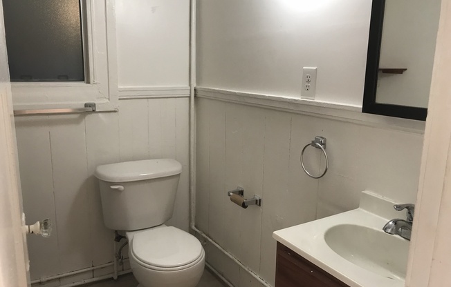 Studio, 1 bath, $1,395, Unit 207