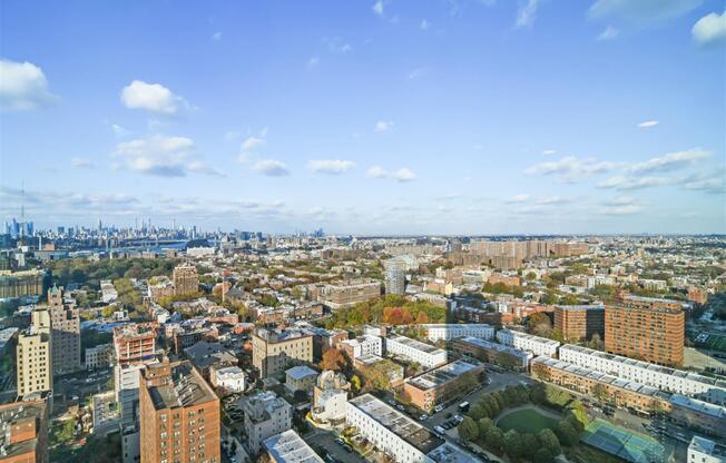 3 beds, 2 baths, $11,000, Unit 5015