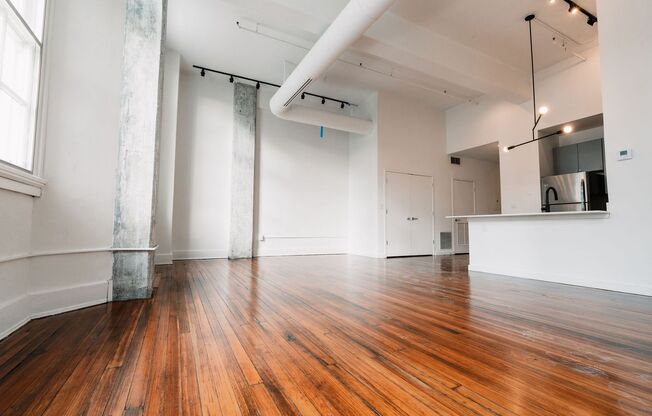 2 beds, 2 baths, 1,290 sqft, $3,039, Unit 100-208