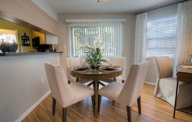 A dining area in each apartment home offers a place for family meals or casual get-togethers with friends.