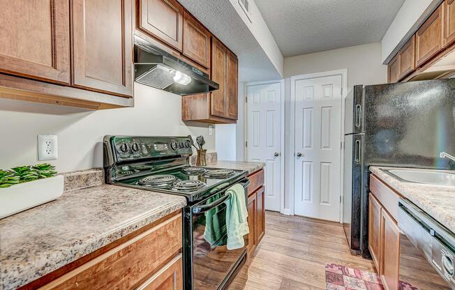 2 beds, 2 baths, 988 sqft, $1,424