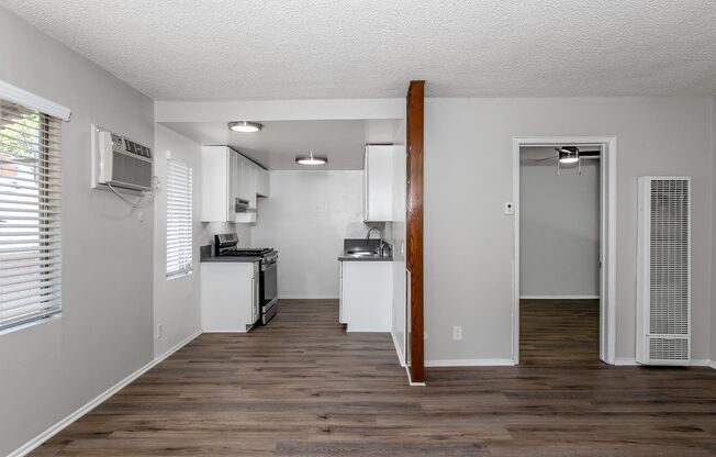 1 bed, 1 bath, 550 sqft, $2,250, Unit 08