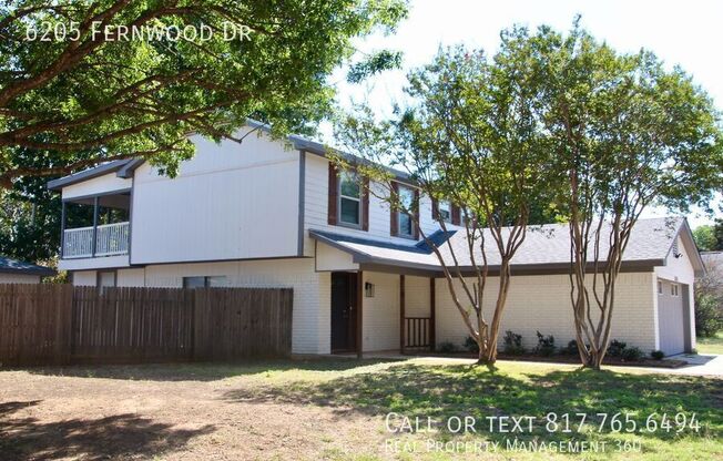 6205 FERNWOOD DR