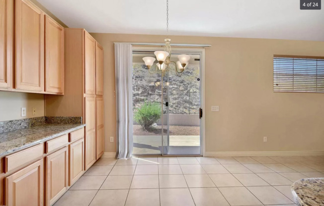 3 Bedroom in Beautiful Ahwatukee Foothills Club West!  Available 7/1