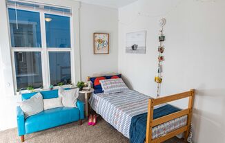 Studio, 1 bath, $999, Unit 45