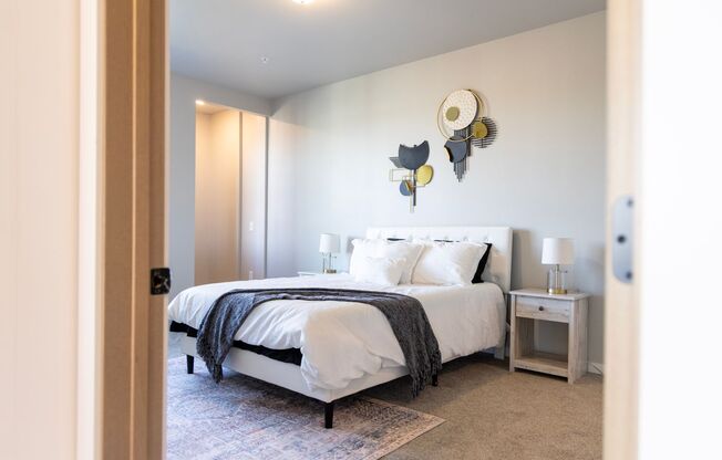 1 bed, 1 bath, 560 sqft, $1,395, Unit 405