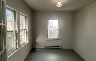 2 beds, 1 bath, $765