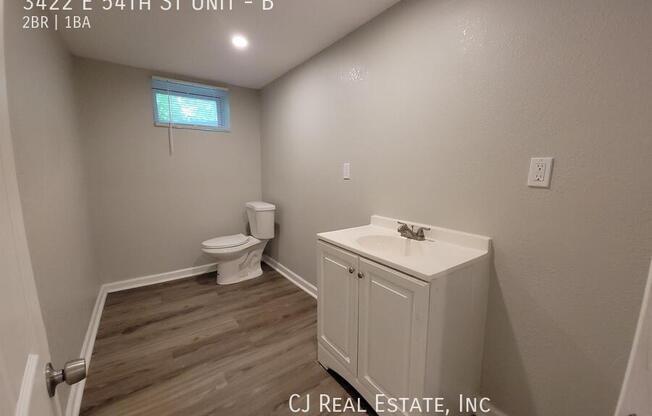 3422 E 54 ST