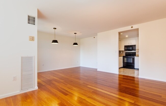 2 beds, 2 baths, 1,327 sqft, $5,750, Unit 804