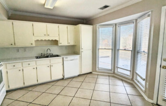 2 beds, 1.5 baths, $1,150