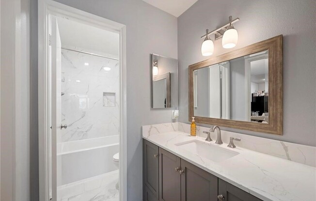 1 bed, 1 bath, 683 sqft, $2,450, Unit E118