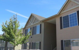 Pebble Creek Village Apartments