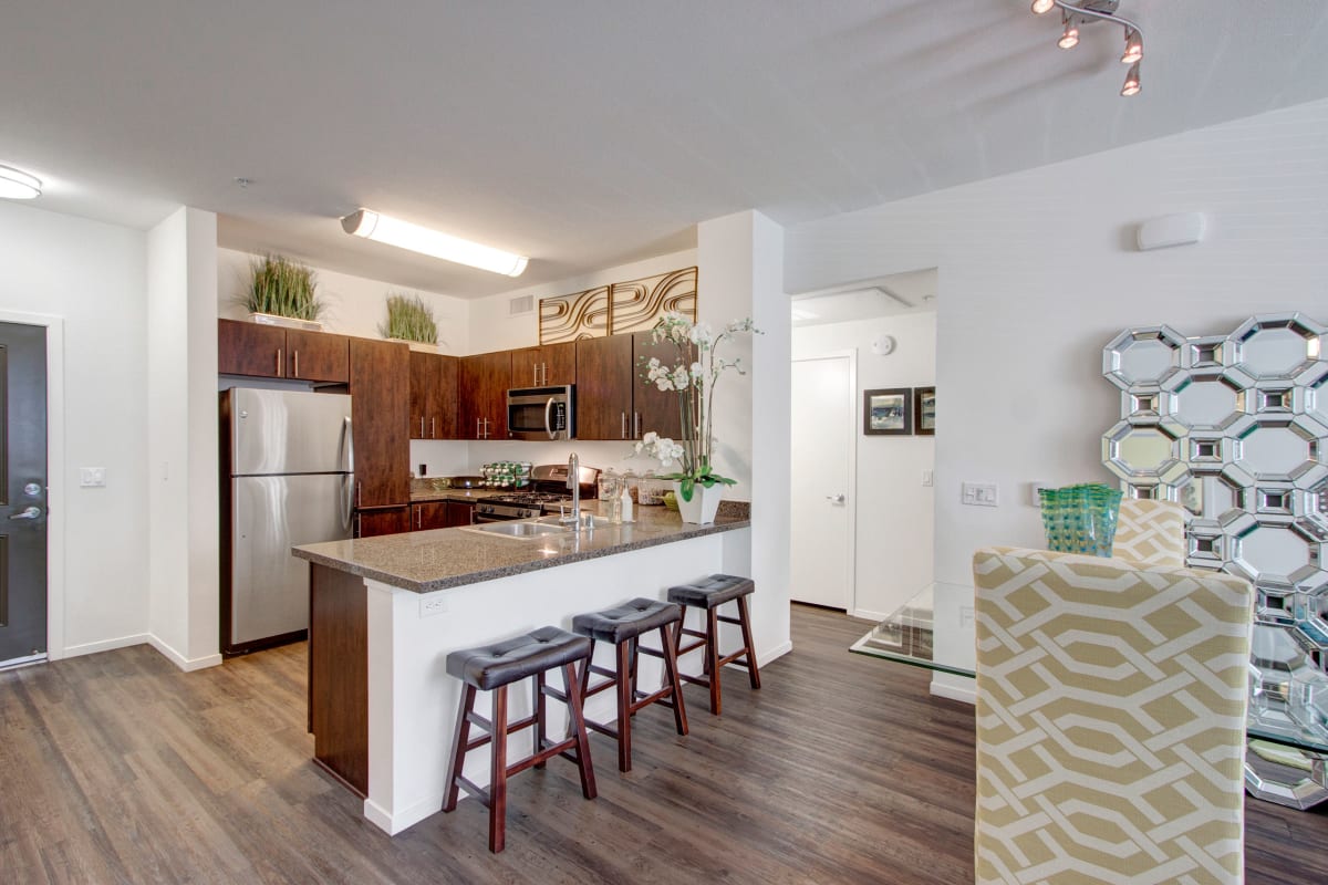 Welcome to Artisan at Main Street Metro Apartment Homes