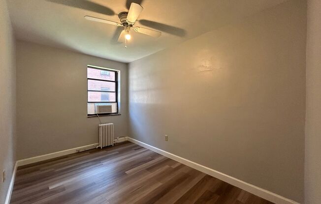 3 beds, 1 bath, 1,000 sqft, $2,190, Unit 6224 Fifth Ave. #216F