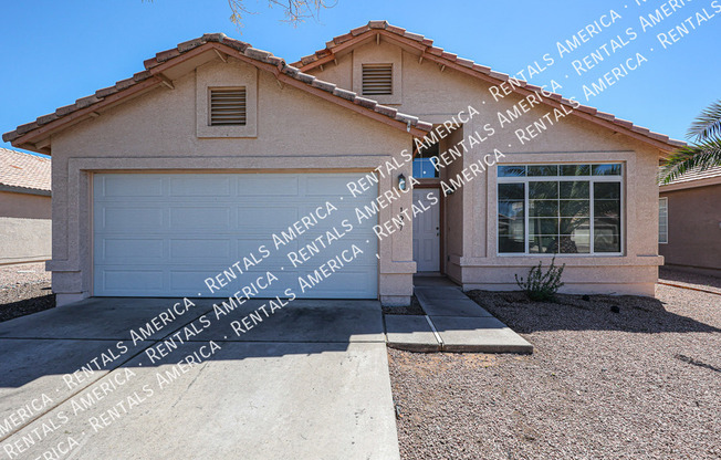 127 W GAIL DR