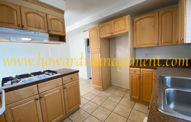 3 beds, 2.5 baths, 1,700 sqft, $4,895, Unit 10