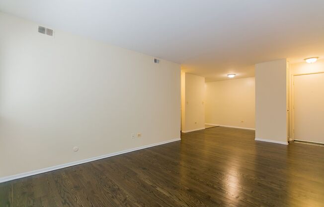 Lincoln Park Living!