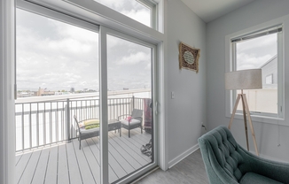 2 beds, 2 baths, 1,072 sqft, $4,100, Unit 402