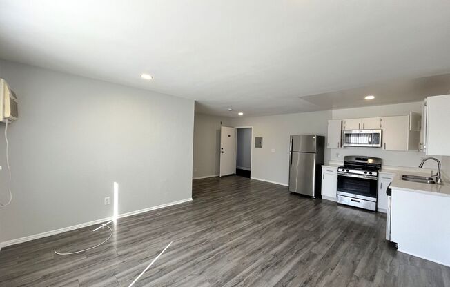 1 bed, 1 bath, 615 sqft, $1,548, Unit 207
