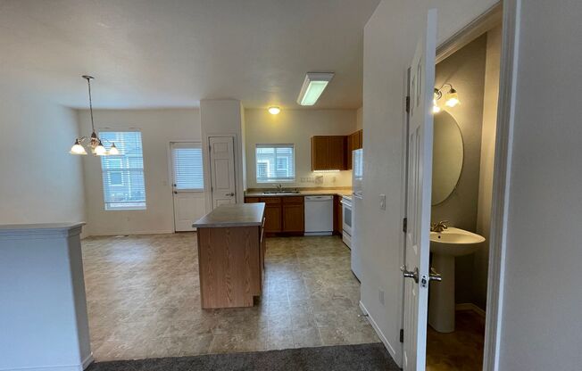 2 beds, 2.5 baths, $1,700