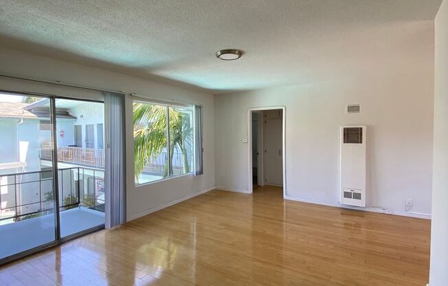 1 bed, 1 bath, 680 sqft, $2,275, Unit 12A