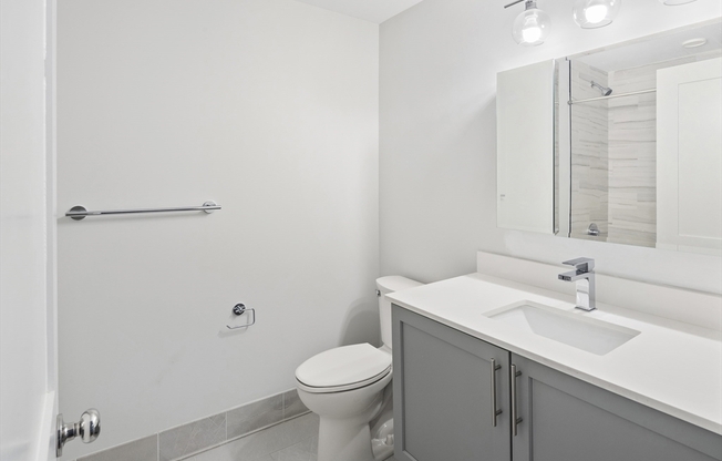 1 bed, 1 bath, 732 sqft, $3,200, Unit 204