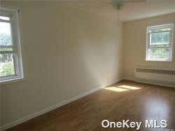 2 beds, 1 bath, $2,400, Unit 3