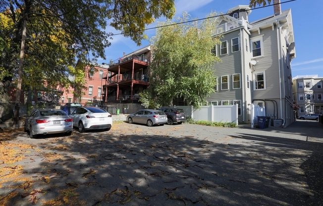 3 beds, 2 baths, 1,500 sqft, $3,950, Unit 2