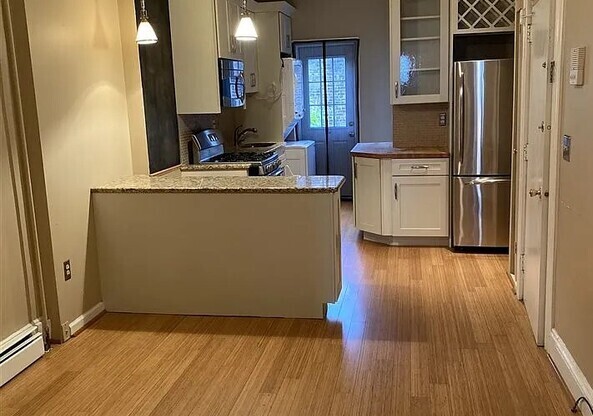 50 BRIGHT ST