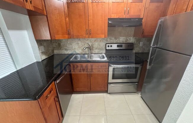 2 beds, 2 baths, 875 sqft, $1,995, Unit 558