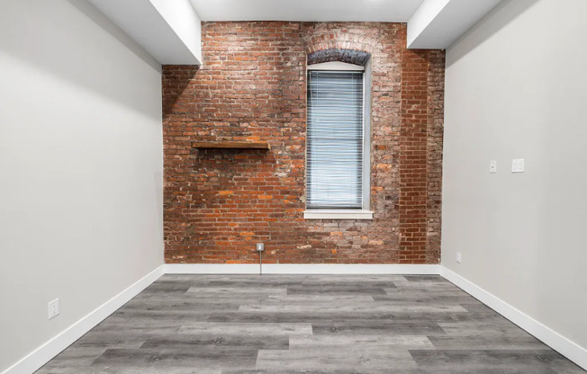 1730 N 22 ST