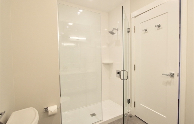 2 beds, 2 baths, 1,180 sqft, $3,900, Unit 308