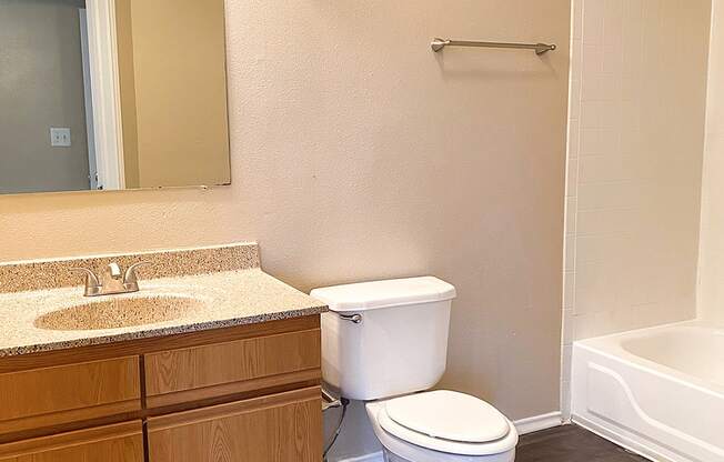 Bathroom at Cobblestone Corners Apartment Homes, Nashville