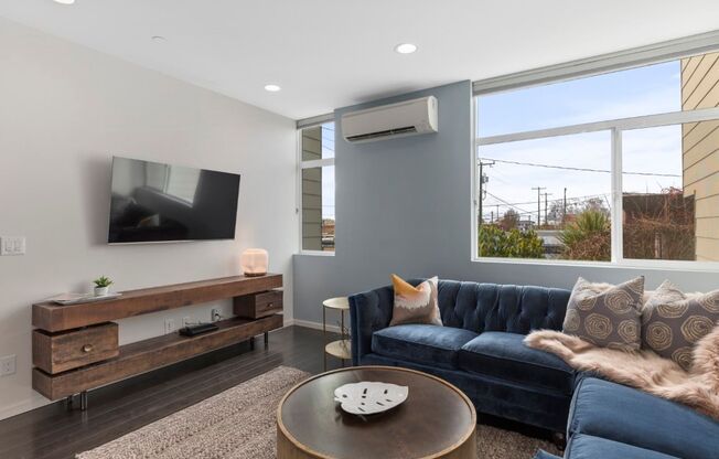 3Bd/3Ba Seattle Townhouse