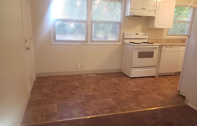 3 beds, 1 bath, $2,395