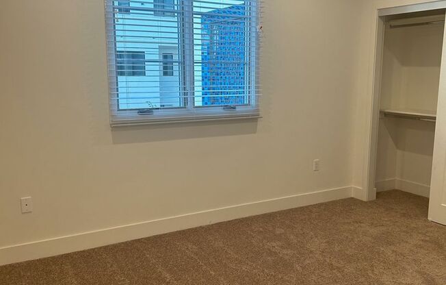 2 beds, 2.5 baths, 1,140 sqft, $4,000, Unit 120