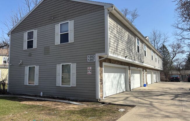 1203 -1207 Euclid