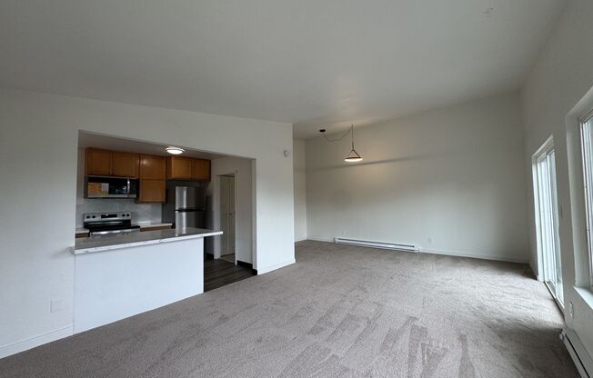 2118 S 107th St, Seattle, WA 98168