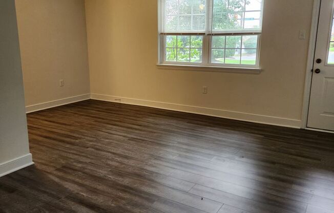 1 bed, 1 bath, 682 sqft, $1,280, Unit GL27004