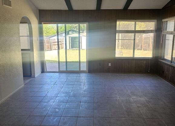 707 SOUTHWOOD CIR