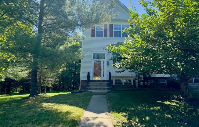 Beautiful 4 Bedroom Home in Foxridge - Randallstown!