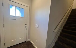 3 beds, 2 baths, $1,645