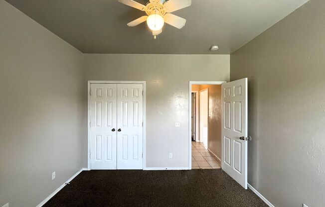 2 beds, 1.5 baths, $949